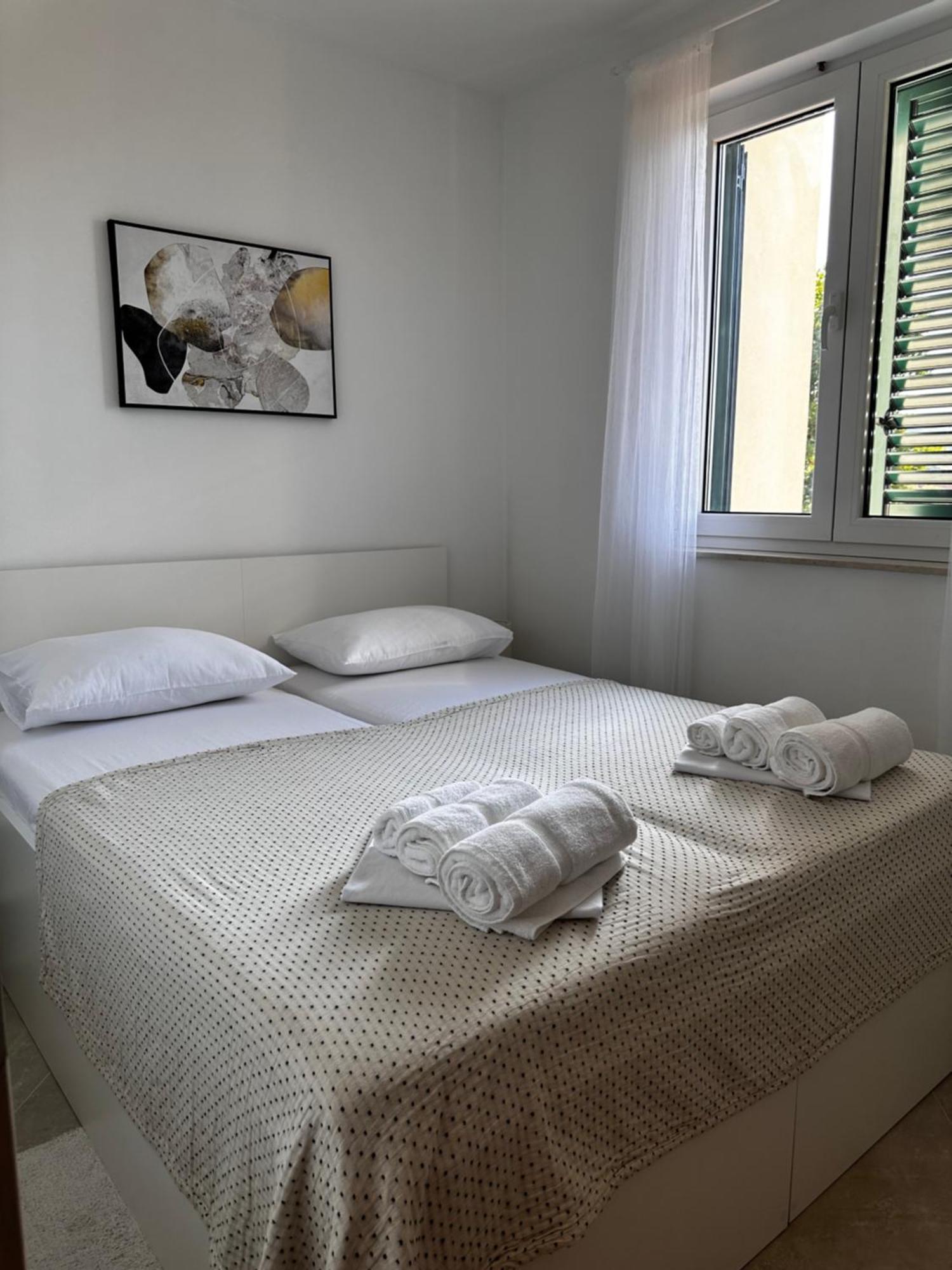 Divine Apartments Baska  Exterior photo